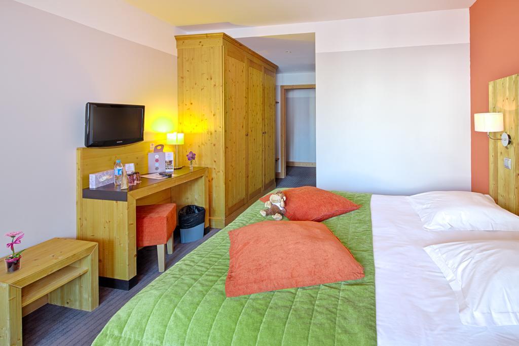 Hotel Les Bruyeres Les Menuires Kültér fotó